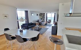 Ocean View Apartment In Downtown Reykjavik